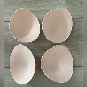 Lululemon bra pads inserts size 6 4 pcs